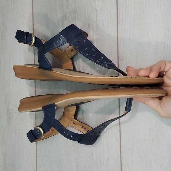 Born B.O.C Womens Comfort T Strap Sandals Flats shoes sz 10M - Picture 6 of 11